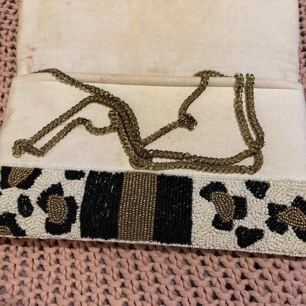 Leopard Print Beaded Clutch - Picture 5 of 5